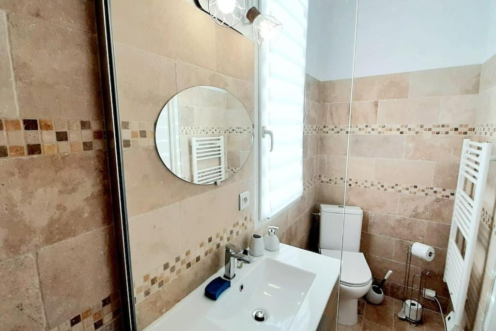 Maison Maloya 2 Chambres Avec Jardin Cavaillon Eksteriør billede